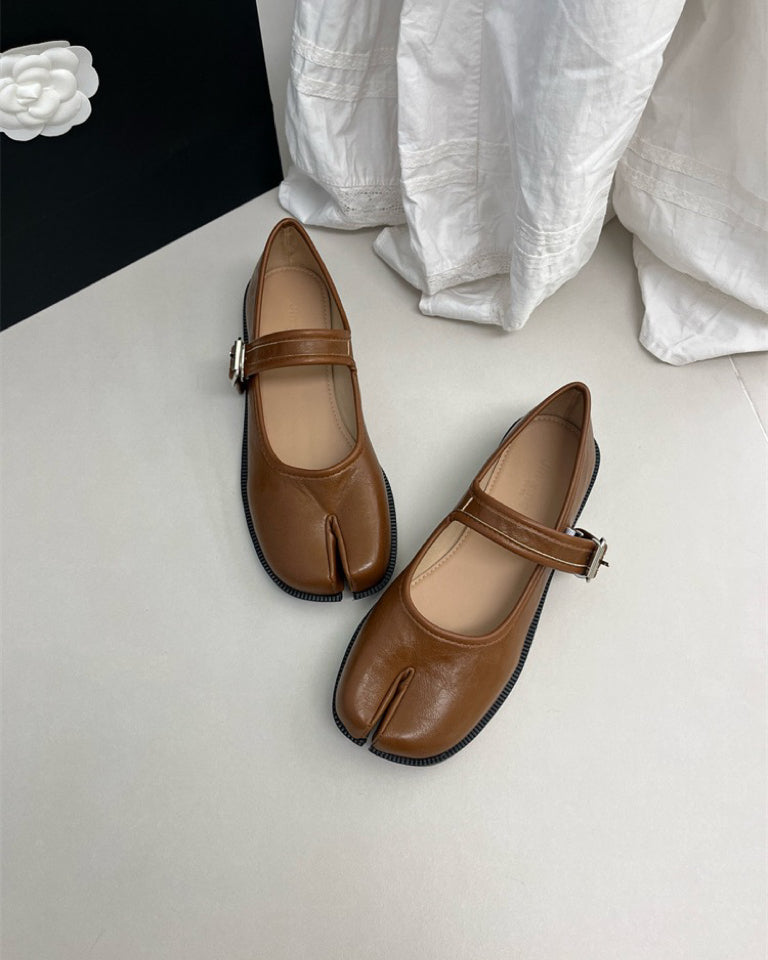 Mary-Janes Tabi Brown Shoes