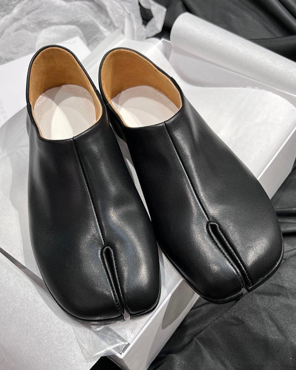 Black Tabi Shoes