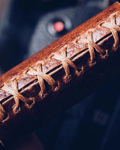 Camera Strap Hand-stitched from Thick Cowhide Leather｜FUJIFILM Sony Leica